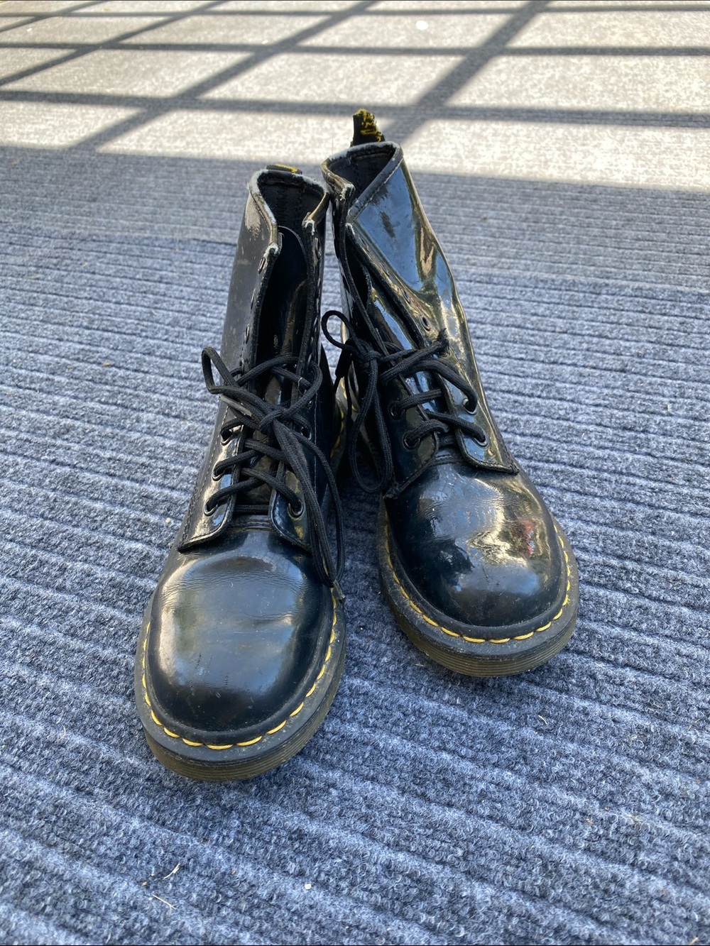 Dr martens 1460 patent black boots
